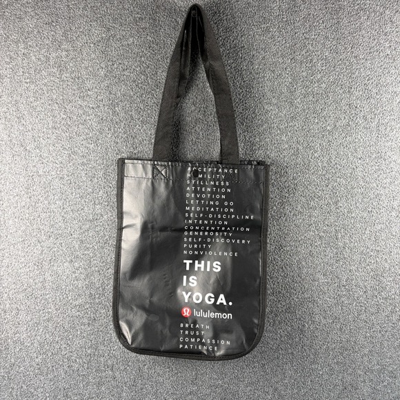 Lululemon Athleta Aerie Reusable Shopping Tote‎ Bags Red Black Mix Lot of 4 Used - Picture 2 of 9